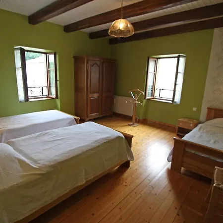 Nyaraló Maison Authentique Avec Cheminee, Grand Jardin, Activites Et Proche De Vittel - Fr-1-589-119 *